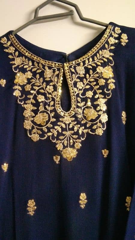 Agha Jan dress 1