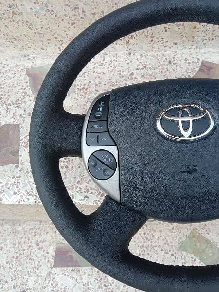 Toyota Prius Vitz xli gli steering wheel multimedia 3