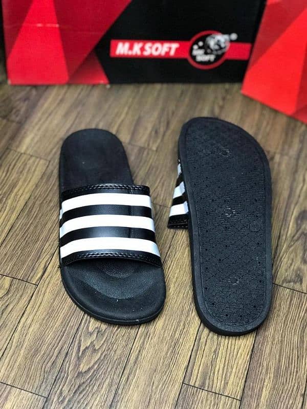 Soft Men's slides on Lightweight Slippers Shoes 2