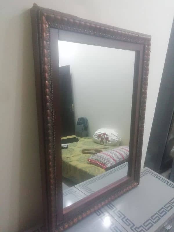 Stylish Wooden Frame Mirror 42x32 0