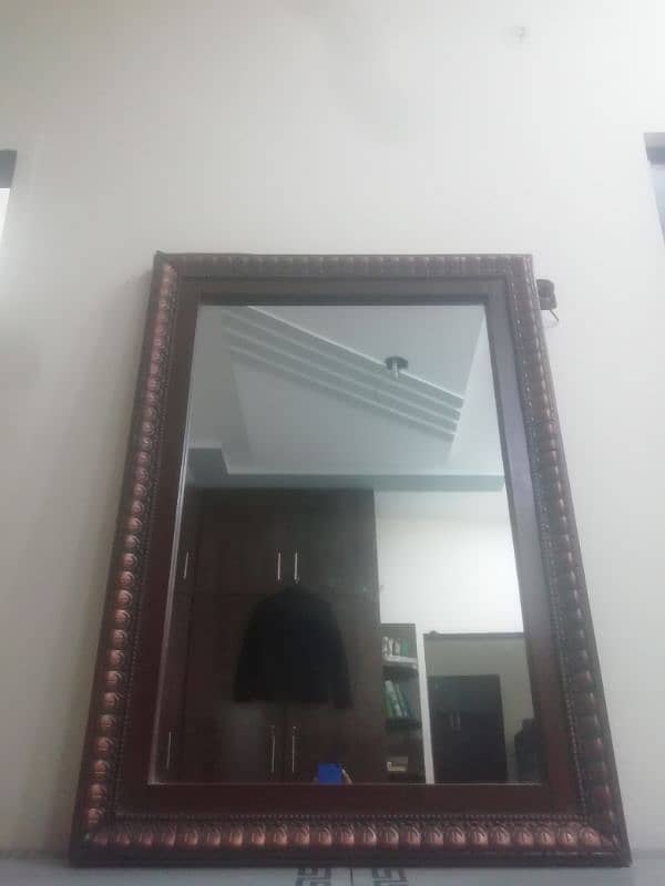 Stylish Wooden Frame Mirror 42x32 1