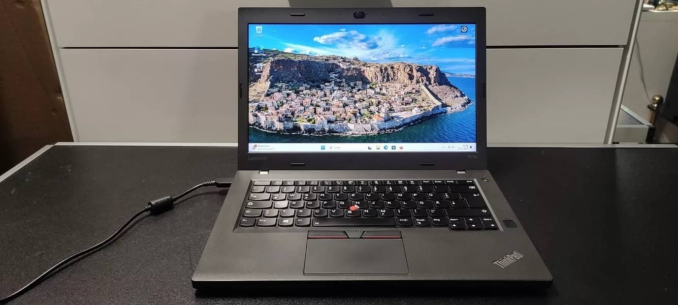 Lenovo Core i5, 8GB Ram, 2GB Graphics Card Laptop for Sale 1