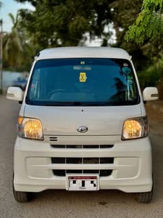 Daihatsu Hijet 2013