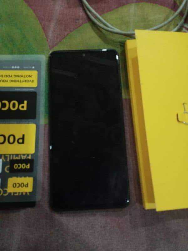 Pcoo F3 8gb/256 gb 62k Variant All ok one hand use Condition 10/10 1