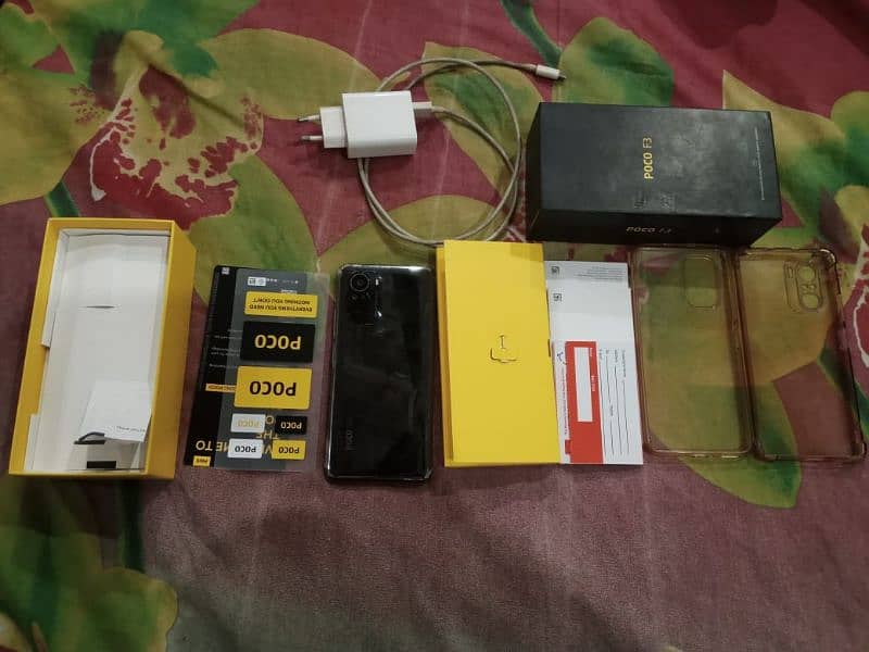 Pcoo F3 8gb/256 gb 62k Variant All ok one hand use Condition 10/10 3