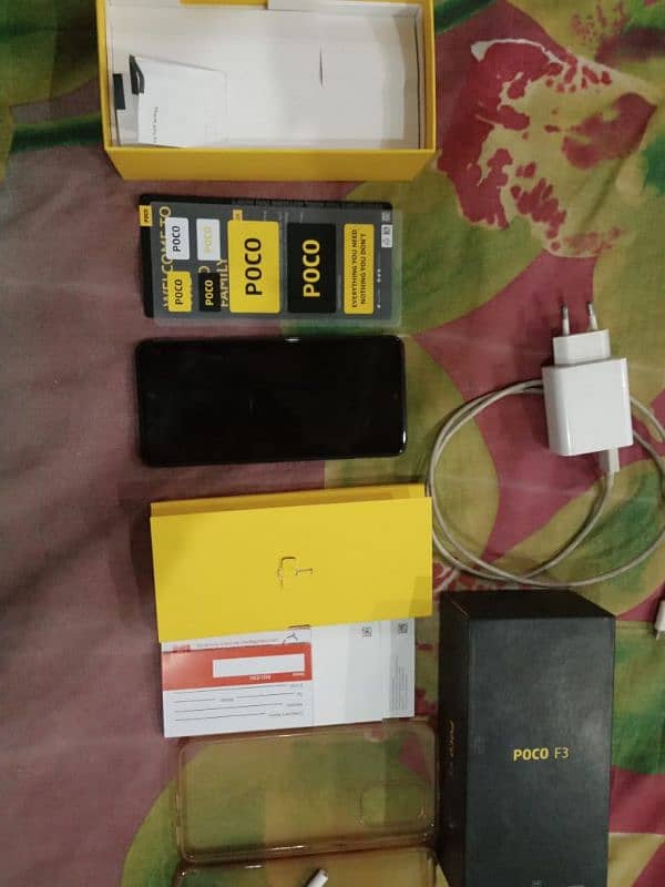 Pcoo F3 8gb/256 gb 62k Variant All ok one hand use Condition 10/10 8