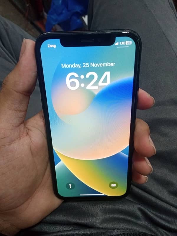 iPhone x pta approved 4