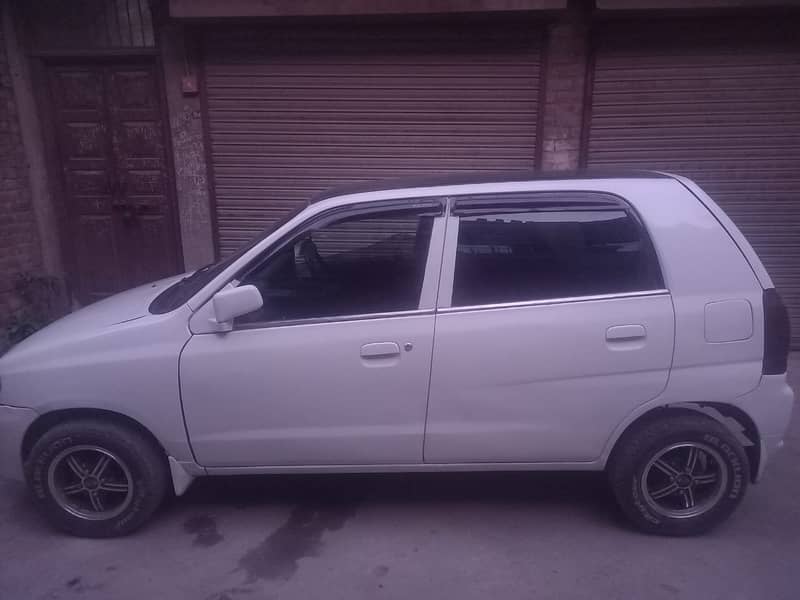 Suzuki Alto 2011 6