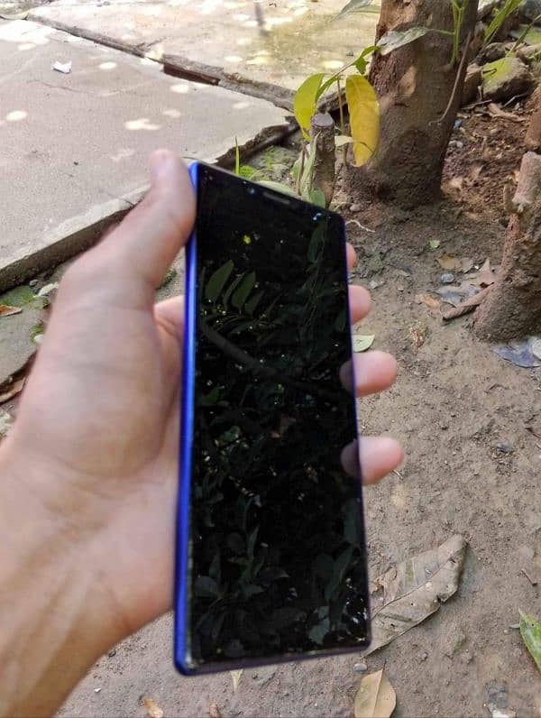 Sony Xperia 1 non pta   6/64  Snapdragon 855  Condition 10/10  exchmge 3