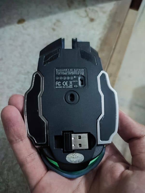 Wirleless Gaming Mouse Silent Clicker 1