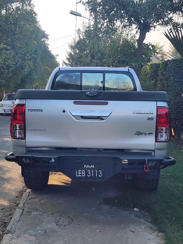 Toyota Hilux 2017 5