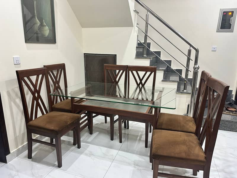 Dining Table All new (just few days used) 0