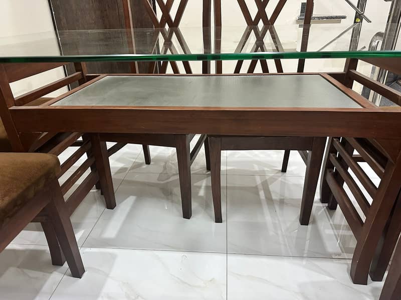 Dining Table All new (just few days used) 4