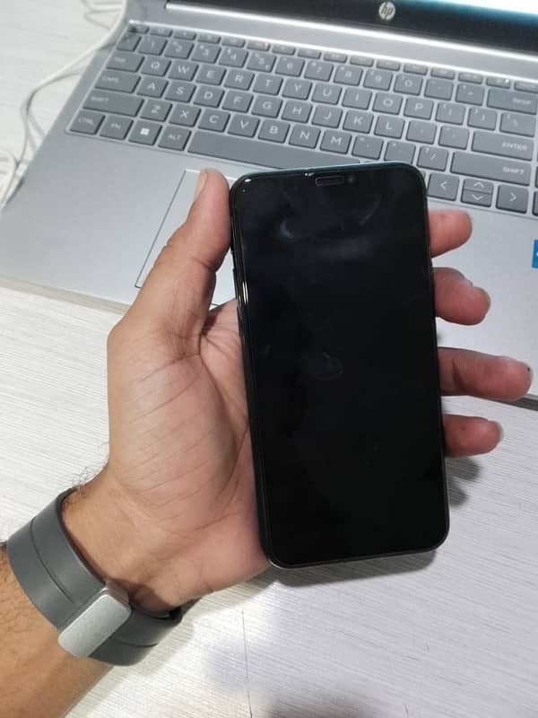 iPhone 11 pro (256 GB) 2