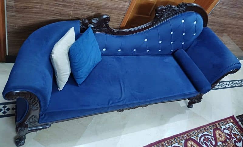 Diwan sofa 0