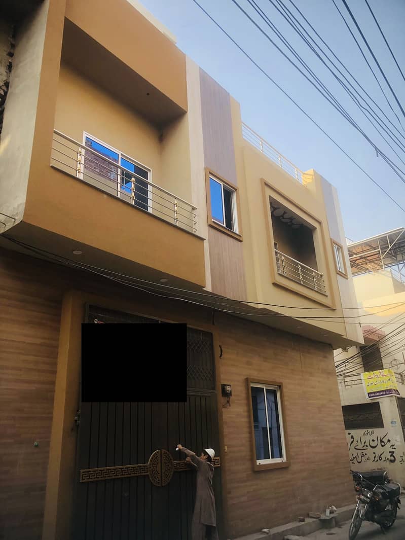 3.5 merla corner double story luxury house for sale near to main road 0