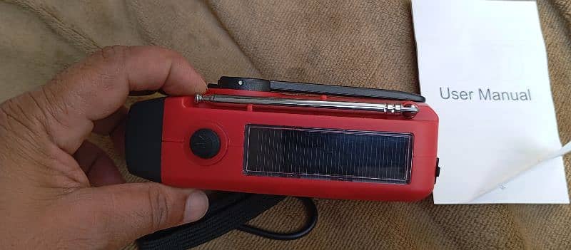 Solar Crank Radio 1