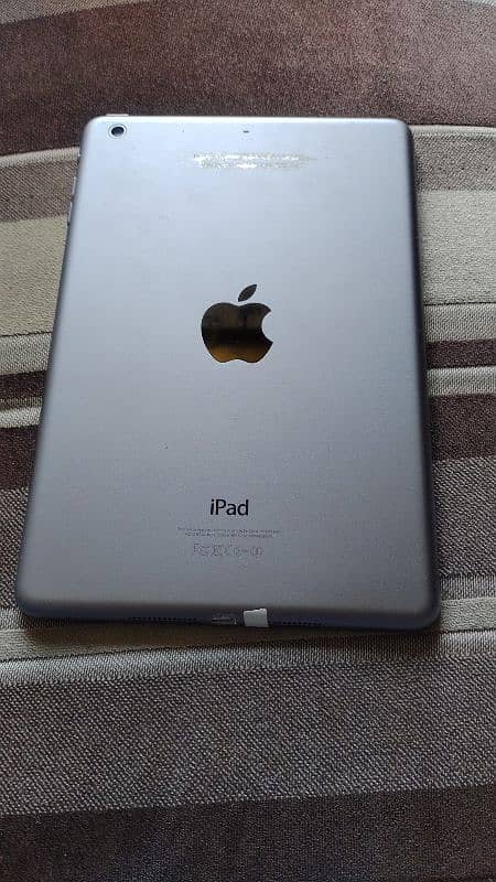 ipad mini 2  16GB 6