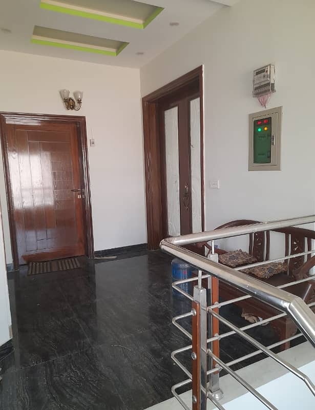 1 KANAL UPPER PORTION | LIKE NEW | FOR RENT IN JANIPER BLOCK 13