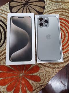 iphone 15 pro max factory unlock 256 gb 10/10