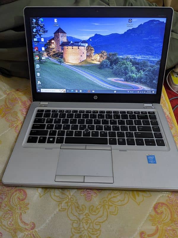 HP Folio 9480m Core I-5 4th generation 5