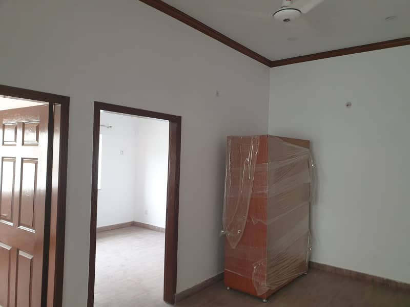 Upper Portion Flat Available for Rent in Civil Defence DHA Phase 1 Lahore 0