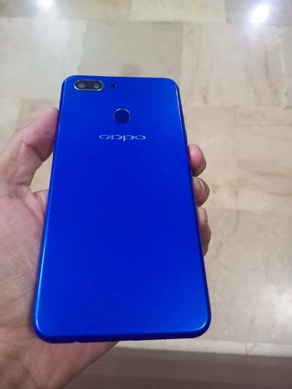 OPPO A3s 0