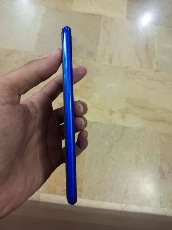 OPPO A3s 1