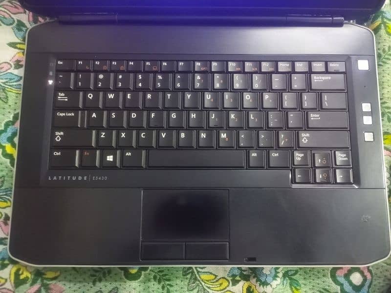 Dell Latitude E5430 1