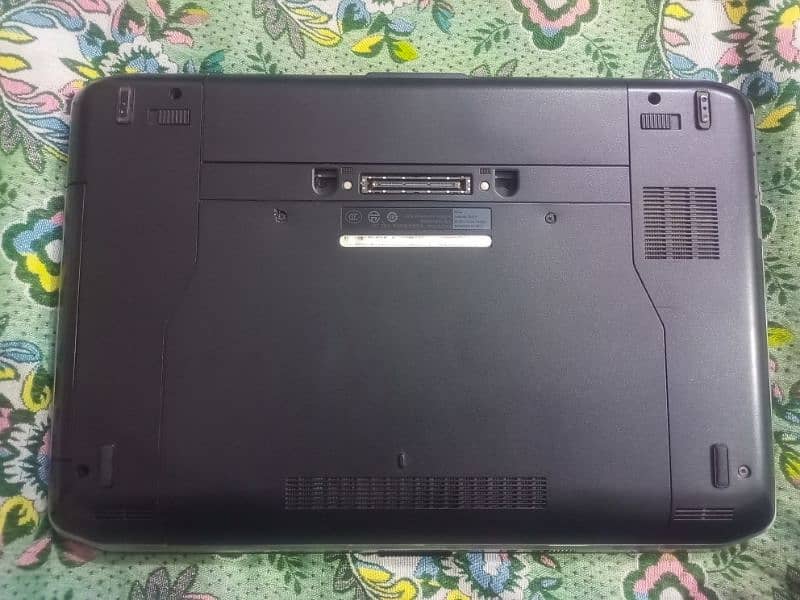 Dell Latitude E5430 3