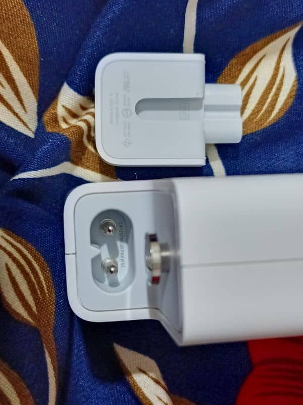 Apple 96W charger 100% Original 3