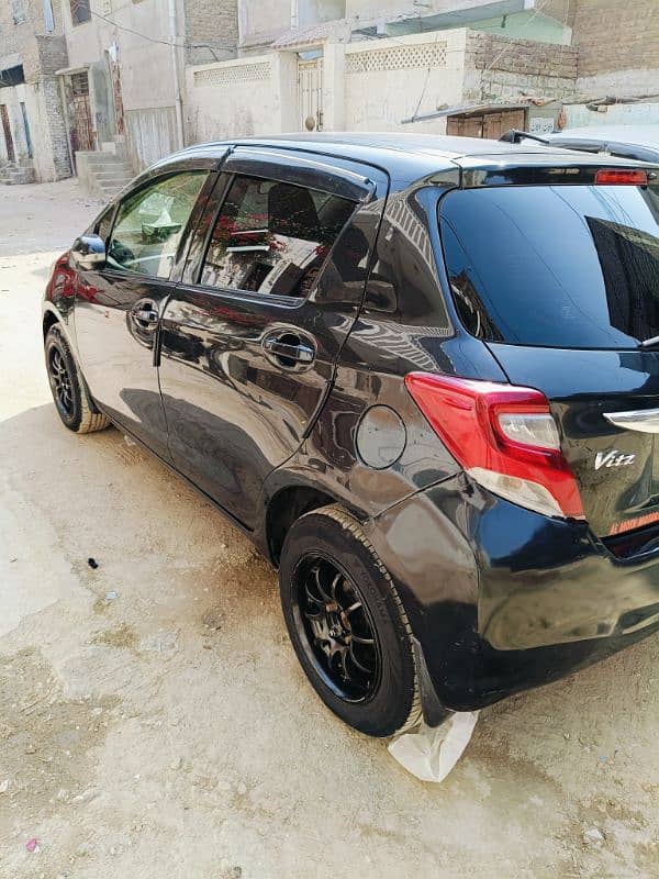 Toyota Vitz 2015 2018 3