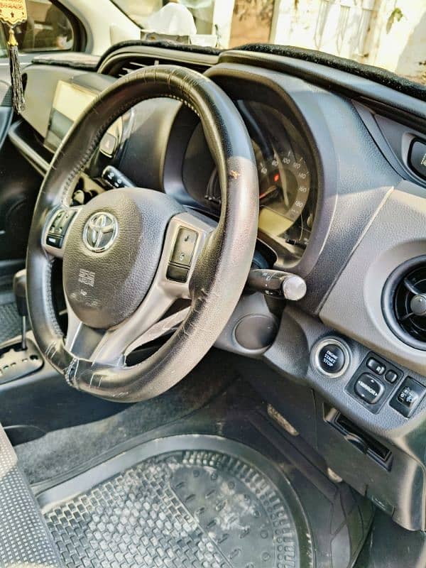 Toyota Vitz 2015 2018 7