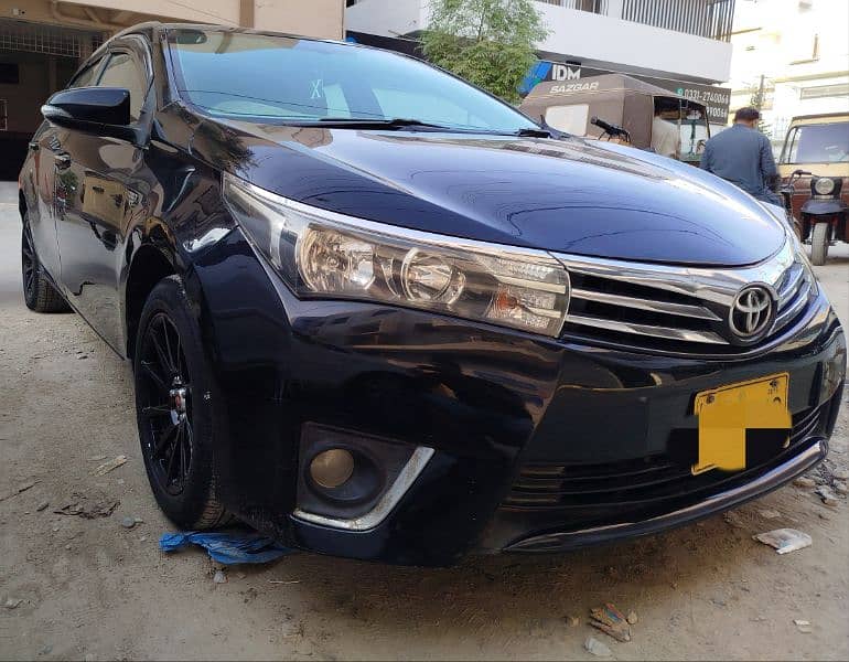 Toyota Altis Grande 2015 1