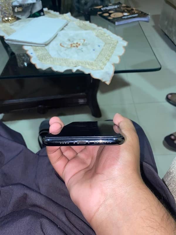 iphone xs max 3