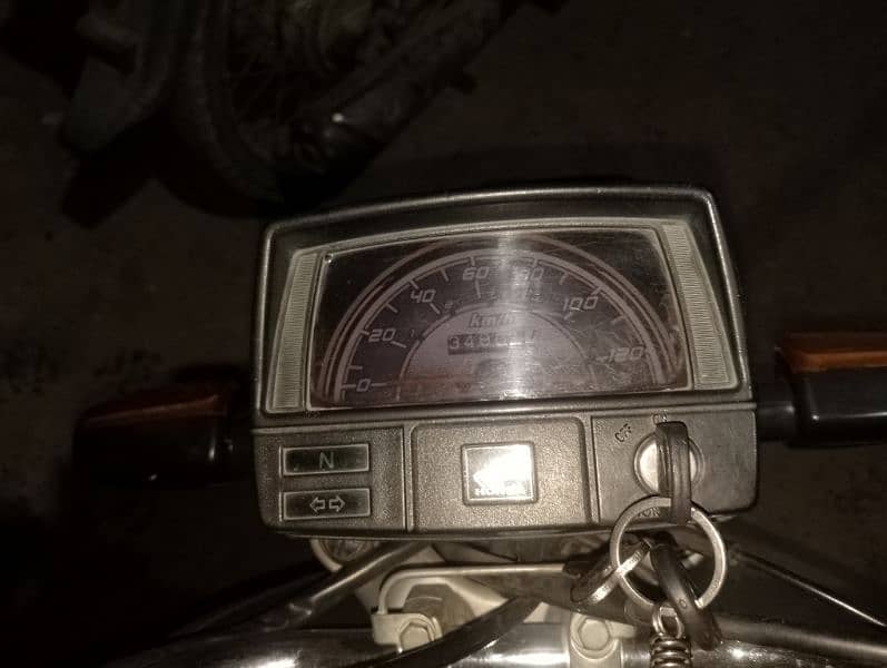 Honda CD 70 For Sale 7