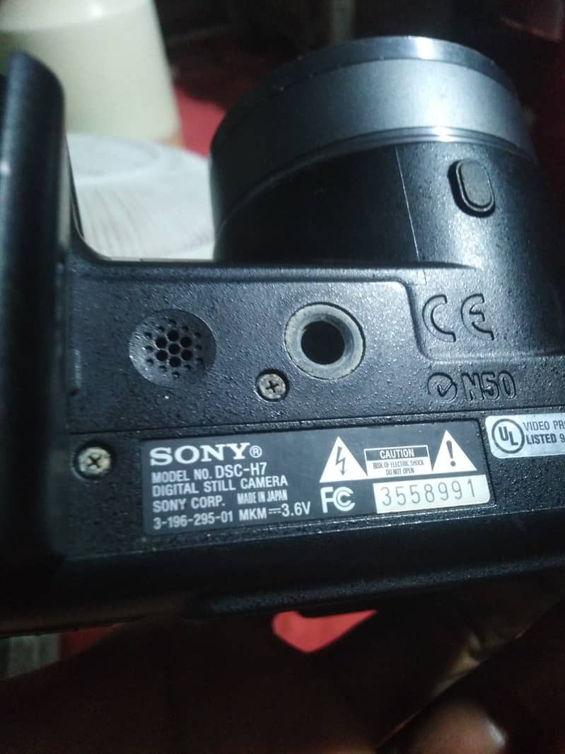 SONY DSC H7 VIDEO CAMERA URGENT SELL 15 thousand final prize 1