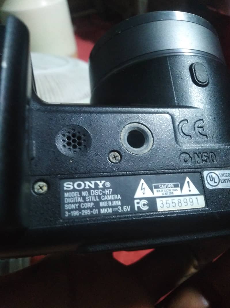 SONY DSC H7 VIDEO CAMERA URGENT SELL 15 thousand final prize 2