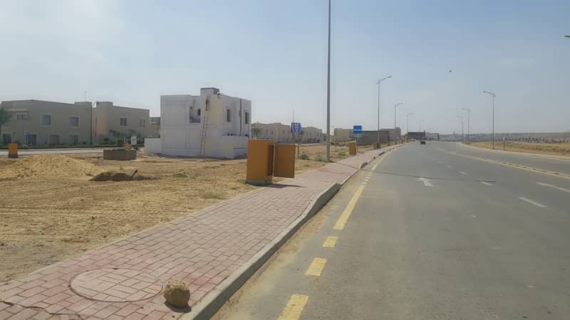 125sq yd plots at Main Jinnah Avenue in Precicnt-27 Available FOR SALE at Investor Rates. Best of Future Investment 6