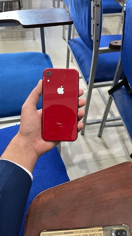 iPhone XR 128jv 0