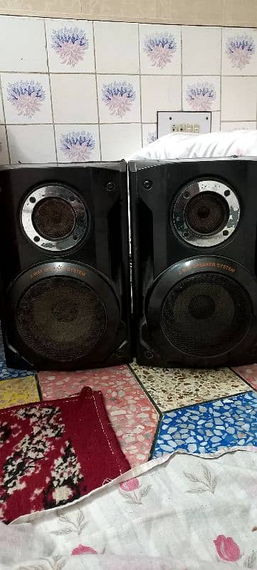 2 Way Speaker Boofers 0