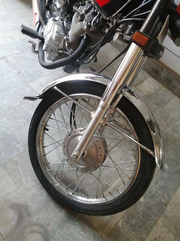 Honda CG125 2022 3