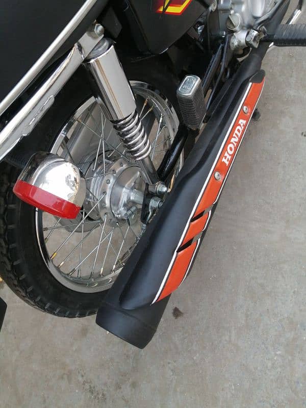 Honda CG125 2022 5