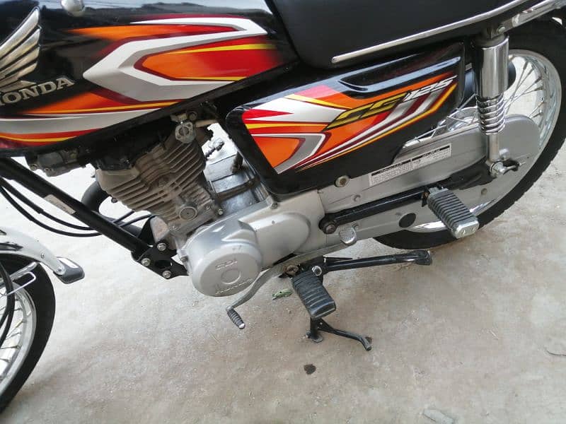 Honda CG125 2022 6