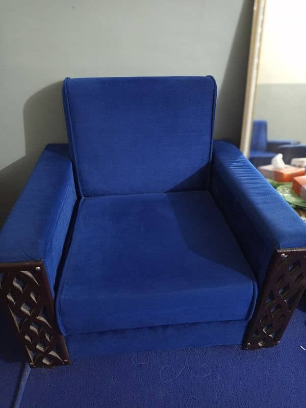 urgent sale 5 seater sofa set 10/10 condition 0