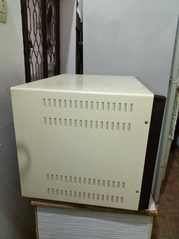 Toshiba microwave urgent sale 5