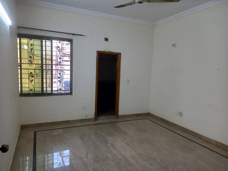 10 MARLA HOUSE AVAILABLE FOR RENT IN WAPDA TOWN PHASE 1 BLOCK E2 0