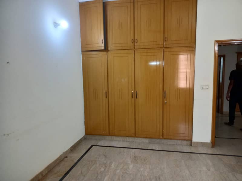 10 MARLA HOUSE AVAILABLE FOR RENT IN WAPDA TOWN PHASE 1 BLOCK E2 8