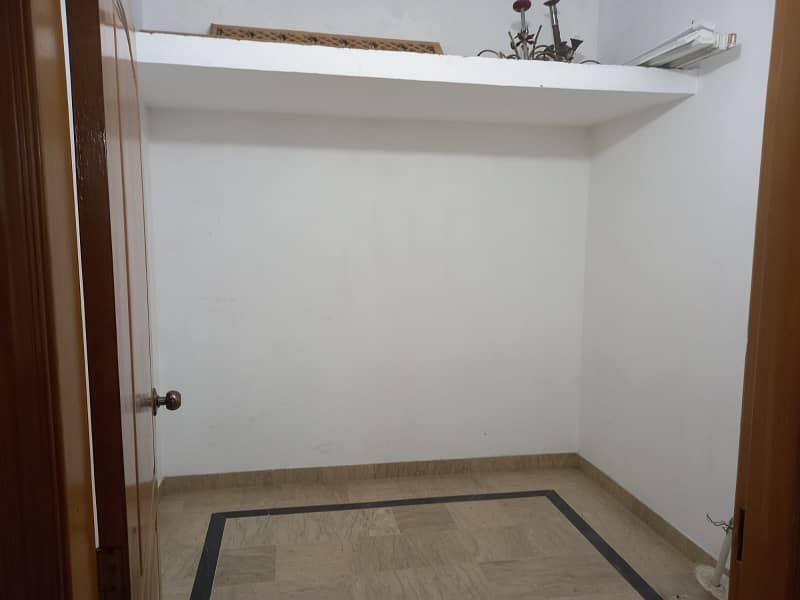 10 MARLA HOUSE AVAILABLE FOR RENT IN WAPDA TOWN PHASE 1 BLOCK E2 9