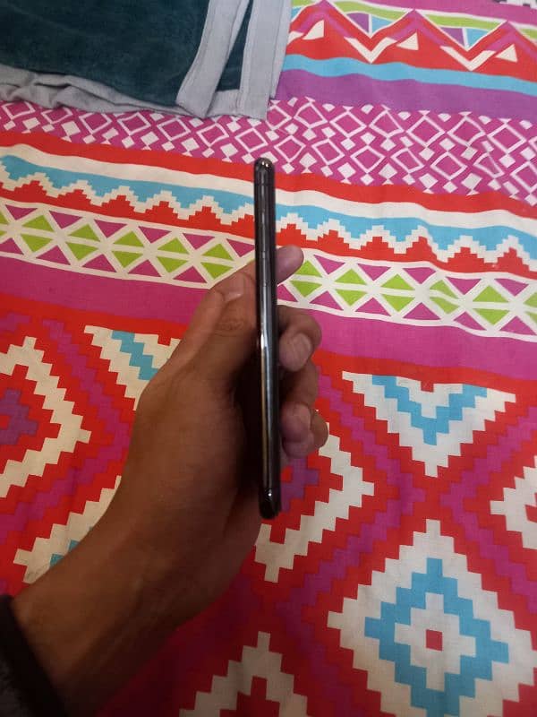 Iphone Xs 256gb 10/10 condition 5